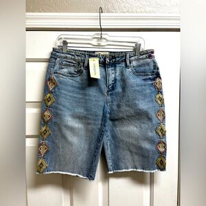 NWT Sundance Driftwood Denim Shorts Size 28 Embroidered Floral Boho ‘JILL’